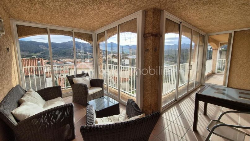 APPARTEMENT T7 160 M2 TERRASSE BORD DE MER BANYULS SUR MER