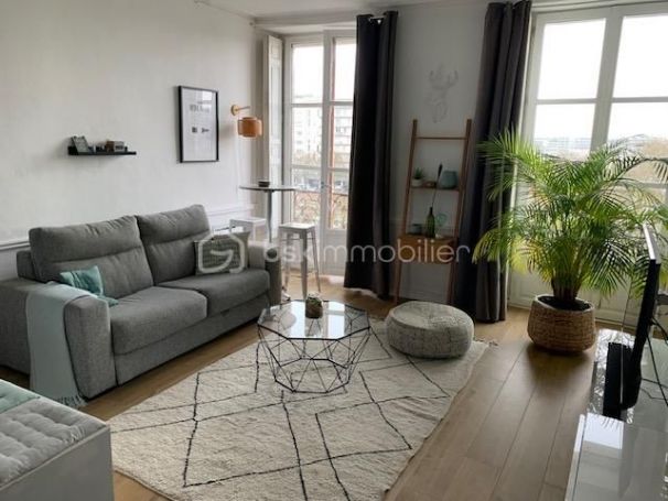 APPARTEMENT T2 44 M2  NANTES