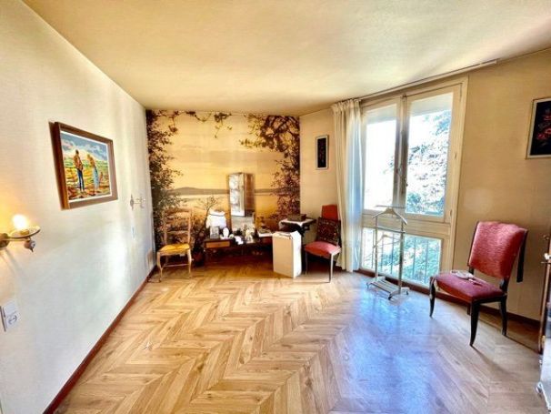 APPARTEMENT T5 90 M2 TERRASSE  PERPIGNAN