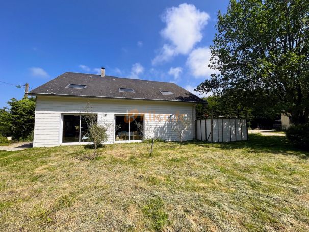 A vendre CHARMANTE Maison 7 PIECES 125 M² FECAMP