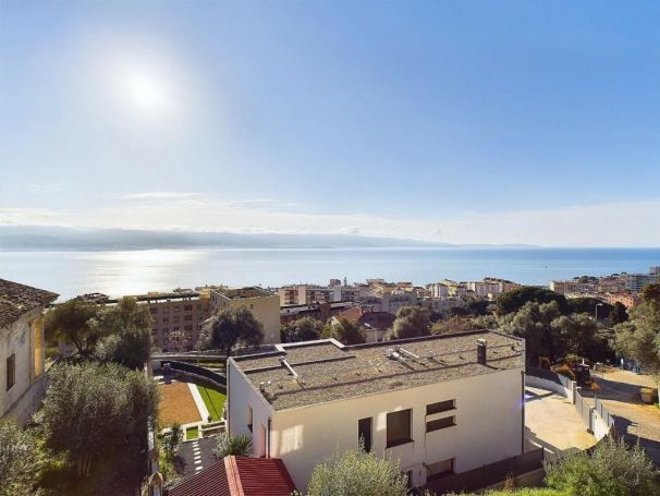 APPARTEMENT T2 30 M2 VUE MER AJACCIO