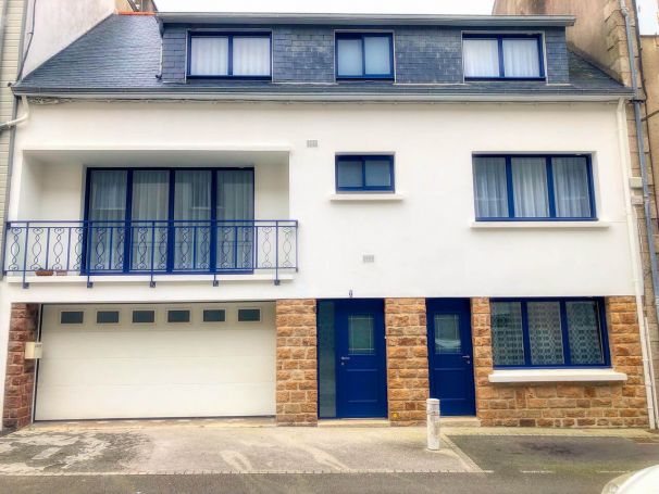 A vendre VASTE maison 7 PIECES 192 M² CENTRE VILLE proche des plages Concarneau