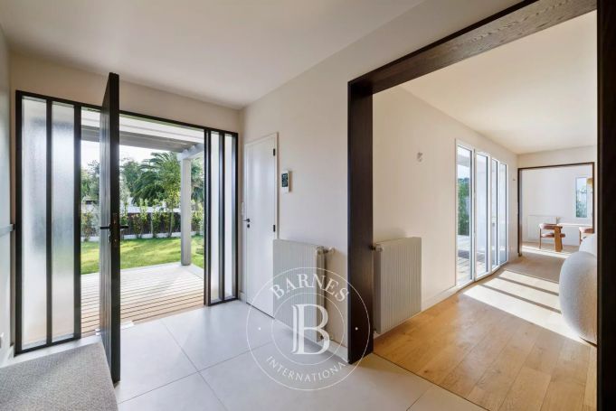 MAISON  CONTEMPORAINE BORD DE MER ANGLET