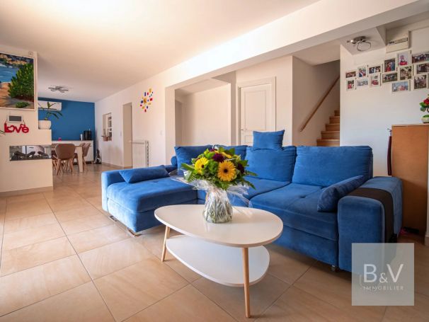 A vendre SUPERBE VILLA 7 PIECES 168 M² Quartier Les Plaines/Etasses SAINT RAPHAEL