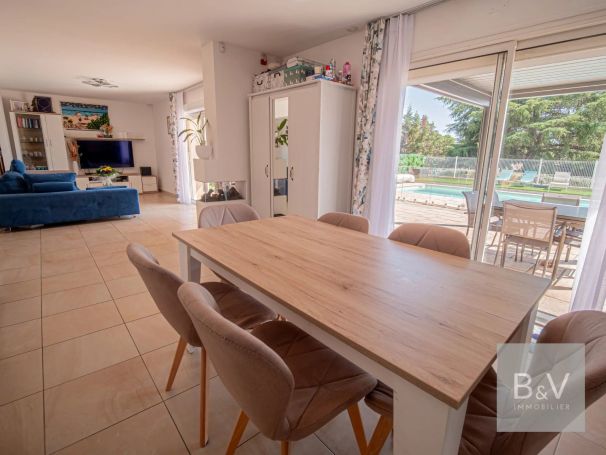 A vendre SUPERBE VILLA 7 PIECES 168 M² Quartier Les Plaines/Etasses SAINT RAPHAEL