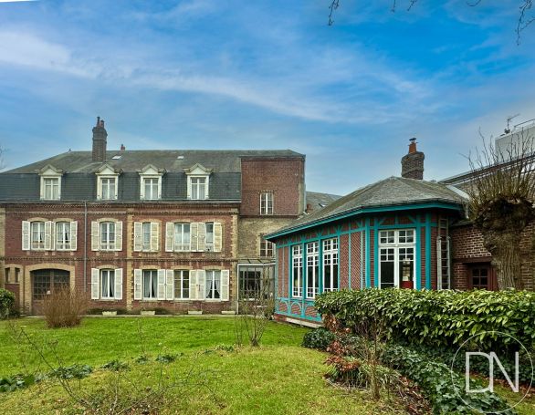 A vendre Maison bourgeoise 16 pieces 459 m² fecamp