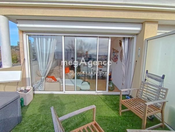 APPARTEMENT T2 48 M2 TERRASSE BORD DE MER GRIMAUD