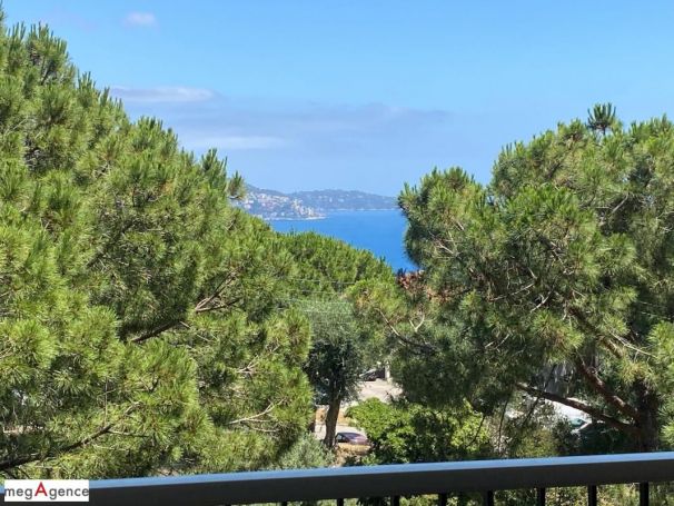 APPARTEMENT NEUF T2 41 M2 TERRASSE VUE MER NICE