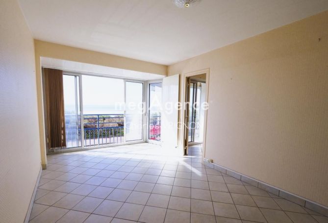 APPARTEMENT T3 60 M2 PIEDS DANS L'EAU LES SABLES D OLONNE