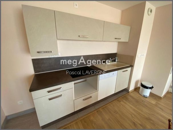 APPARTEMENT T2 46 M2  CHALLANS