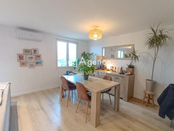 APPARTEMENT T3 70 M2 BORD DE MER COGOLIN