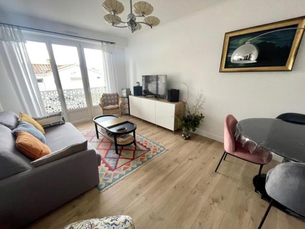 APPARTEMENT T3 60 M2 BORD DE MER LES SABLES D OLONNE