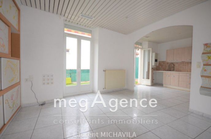 APPARTEMENT T3 63 M2 TERRASSE  BEZIERS