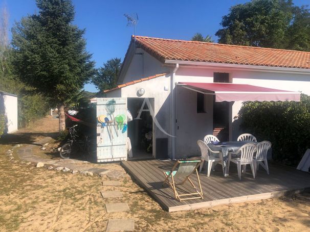 MAISON  1 PIECES 25 M2 PLAGE à PIED LONGEVILLE SUR MER