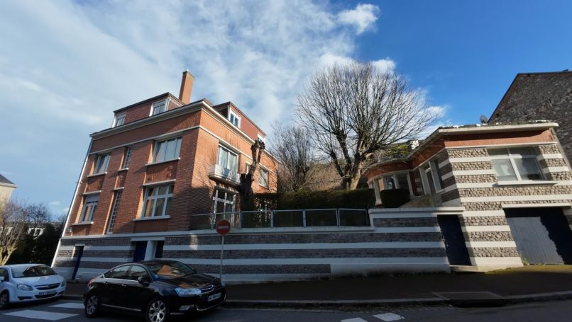 MAISON  DE MAîTRE BORD DE MER SAINT VALERY EN CAUX