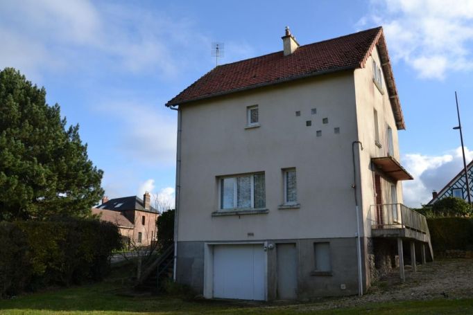 MAISON  DE MAîTRE BORD DE MER VARENGEVILLE SUR MER