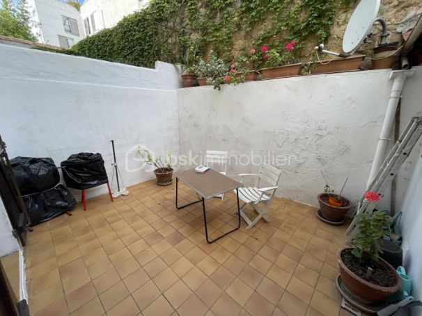 APPARTEMENT T3 36 M2 TERRASSE BORD DE MER LA SEYNE SUR MER