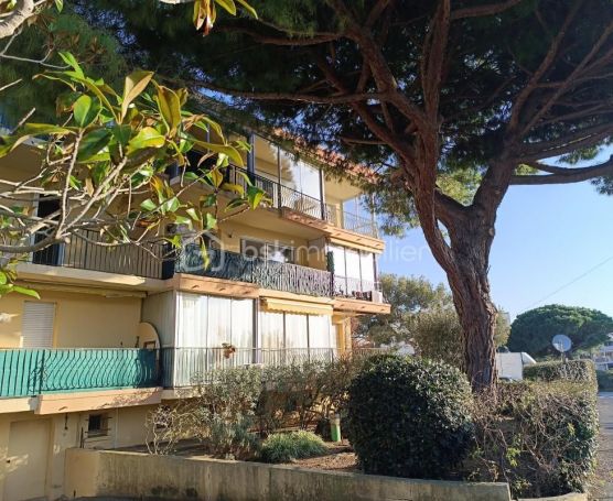 APPARTEMENT NEUF T2 47 M2 TERRASSE BORD DE MER SIX FOURS LES PLAGES