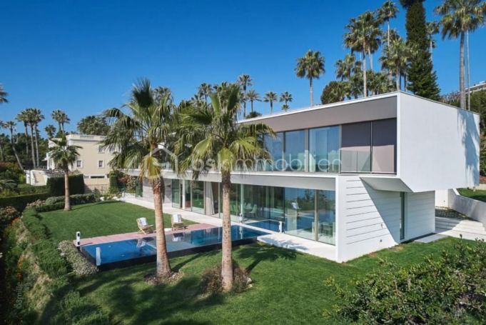 MAISON  CONTEMPORAINE VUE MER CANNES