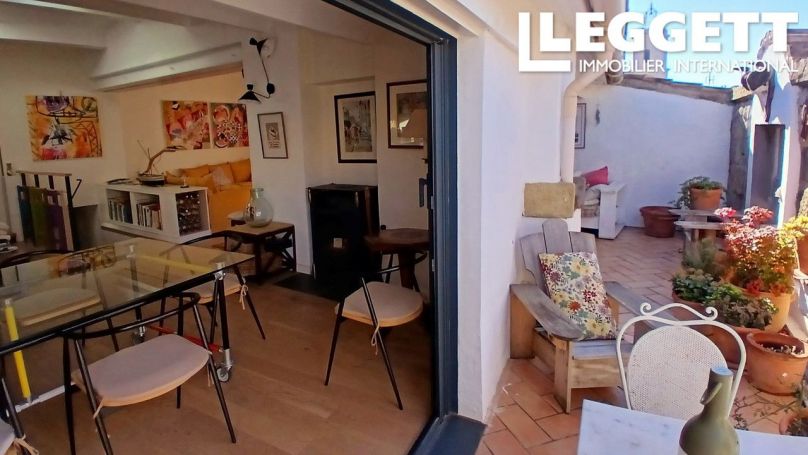 A vendre Charmante maison 7 PIECES 219 M² Marseillan