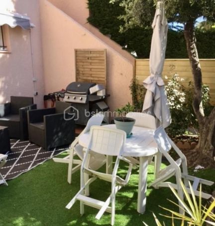 APPARTEMENT T2 48 M2 TERRASSE BORD DE MER LA LONDE LES MAURES