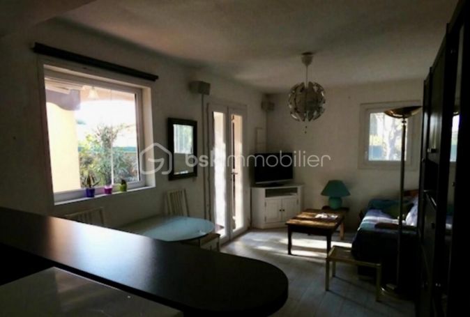 APPARTEMENT T2 48 M2 TERRASSE BORD DE MER LA LONDE LES MAURES