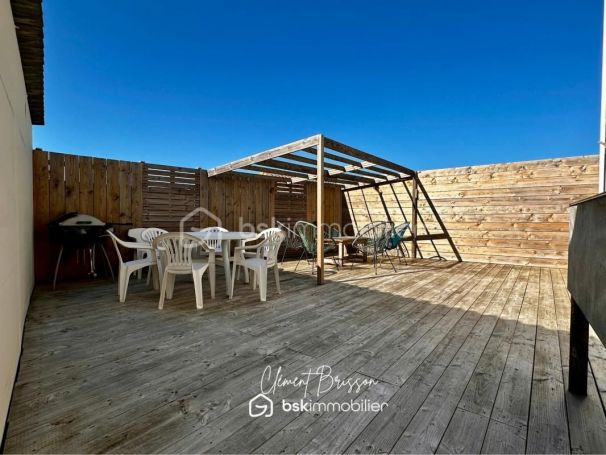 MAISON  CONTEMPORAINE BORD DE MER LA PLAINE SUR MER