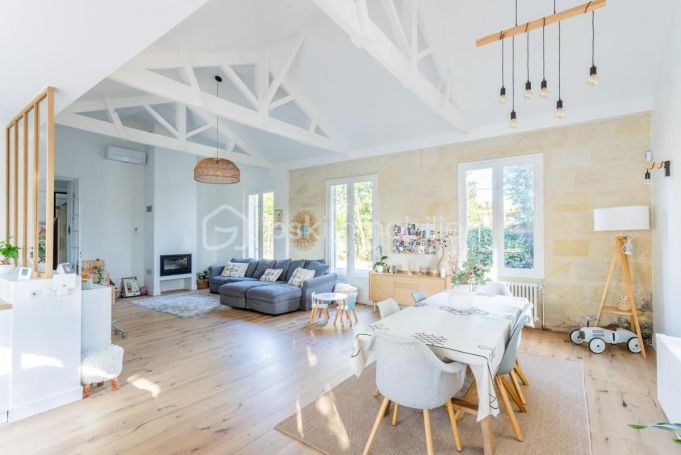 A louer MAISON CONTEMPORAINE MERIGNAC