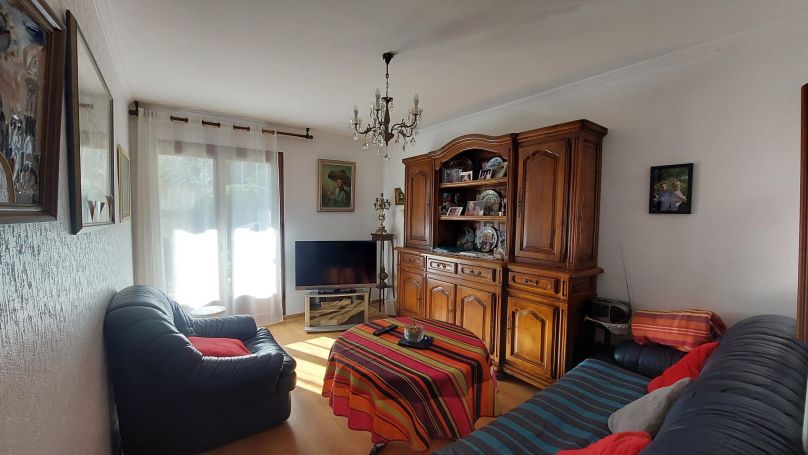 A vendre APPARTEMENT T3 55 M²  VUE MER La Ciotat