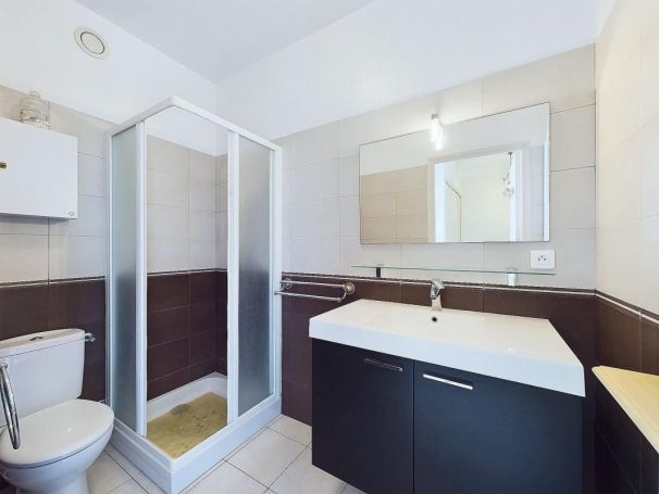 A louer STUDIO 27 M2 BORD DE MER AJACCIO