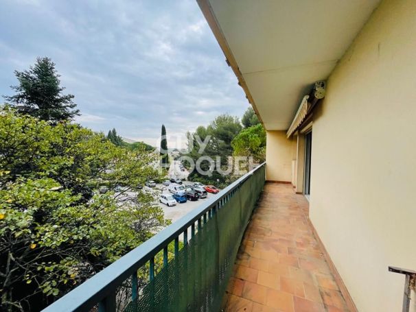 A louer APPARTEMENT T5 86 M2 MONTPELLIER