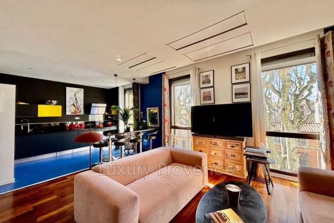 A louer APPARTEMENT T3 85 M2 AIX EN PROVENCE