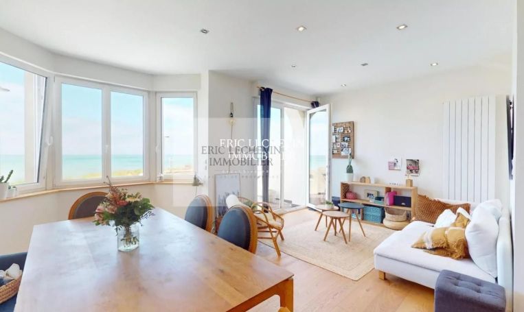 A louer MAISON 8 PIECES 136 M2 PIEDS DANS L'EAU MERLIMONT