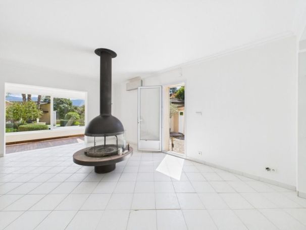 A louer MAISON DE MAîTRE BORD DE MER AJACCIO