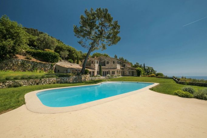 A vendre Magnifique propriETE sur les hauteurs de Vence