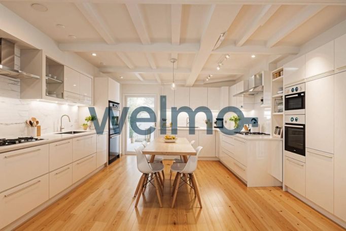 A louer APPARTEMENT DE PRESTIGE T5 130 M2 TERRASSE BORDEAUX