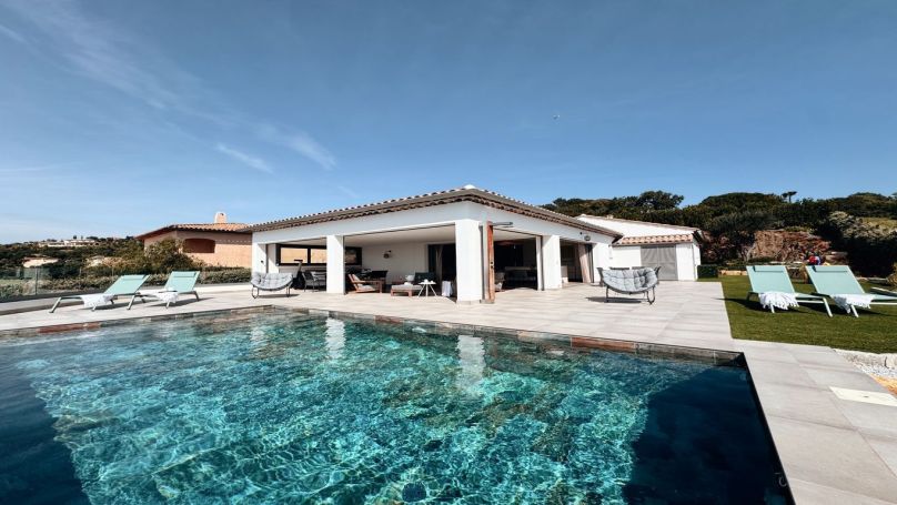 A louer MAISON 5 PIECES 140 M2 VUE MER SAINTE MAXIME