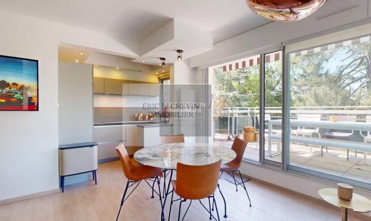 A louer APPARTEMENT T3 59 M2 TERRASSE BORD DE MER LE TOUQUET PARIS PLAGE