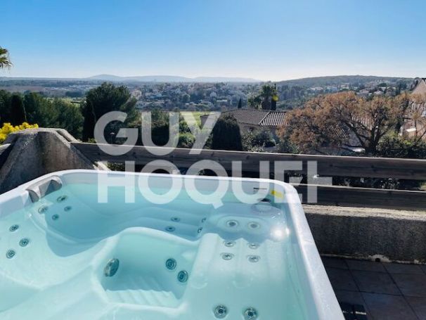 A louer MAISON 5 PIECES 183 M2 JUVIGNAC