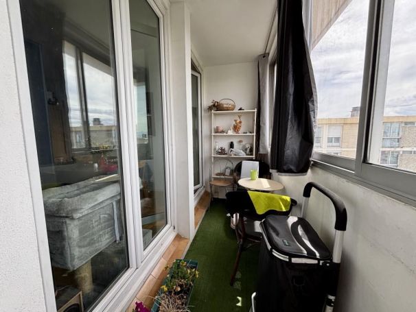 A louer APPARTEMENT T3 64 M2 SAINT VICTORET