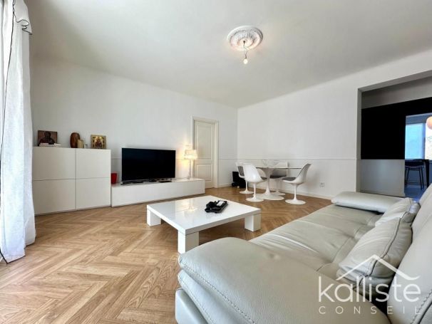 A louer APPARTEMENT T3 79 M2 VUE MER AJACCIO