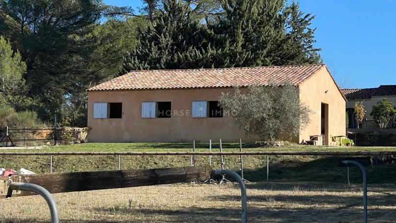 A louer MAISON 4 PIECES 120 M2 AIX EN PROVENCE