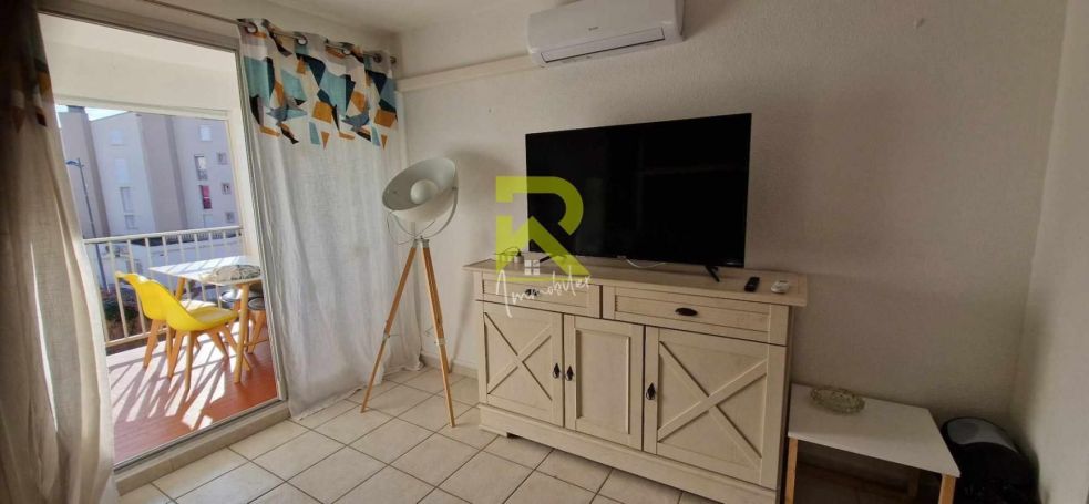 A vendre STUDIO 26 M2 TERRASSE BORD DE MER LE CAP D AGDE