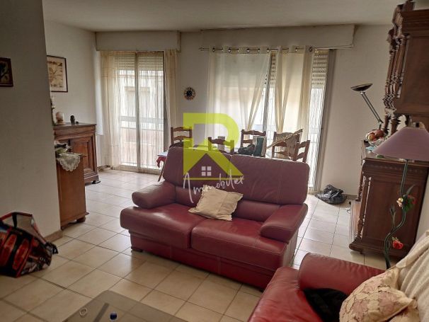 A louer APPARTEMENT T4 83 M2 BEZIERS