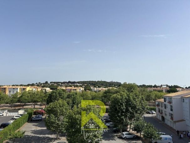 A vendre APPARTEMENT T2 40 M2 TERRASSE PLAGE à PIED LE CAP D AGDE