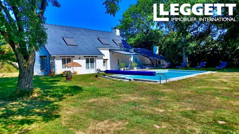 A louer MAISON CONTEMPORAINE BORD DE MER SAINT MOLF