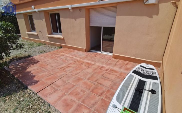 A louer APPARTEMENT T4 59 M2 TERRASSE PIEDS DANS L'EAU VALRAS PLAGE