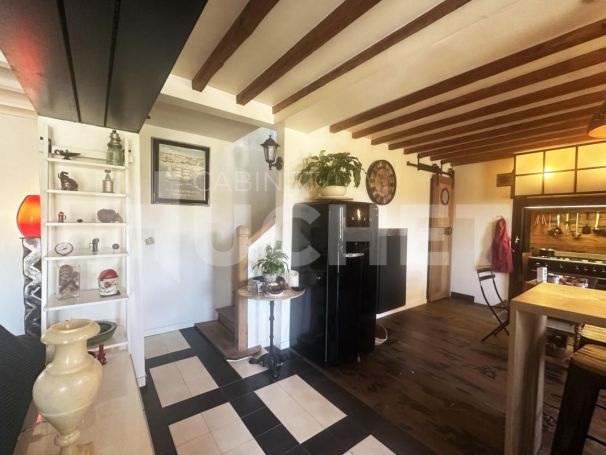 A louer LONGèRE 8 PIECES 170 M2 CAHAGNES