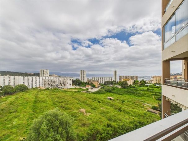 A louer APPARTEMENT T3 82 M2 TERRASSE VUE MER AJACCIO