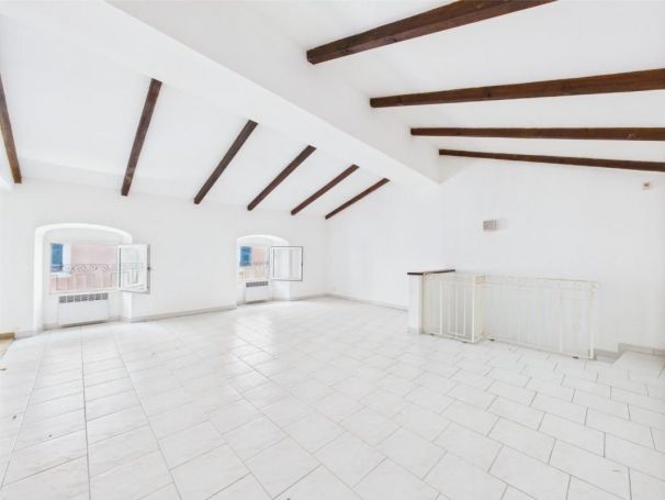 A louer STUDIO DUPLEX 41 M2 BORD DE MER AJACCIO